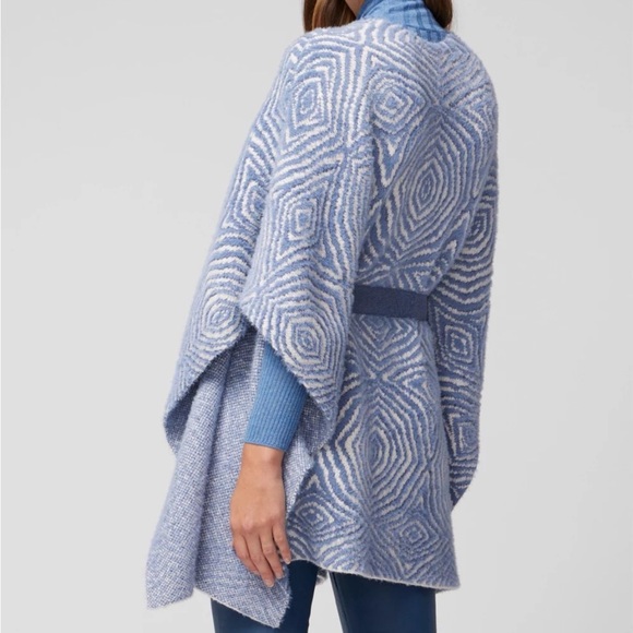 White House Black Market "Jacquard Belted Ruana" Poncho Sweater Blue White OS - Picture 3 of 16